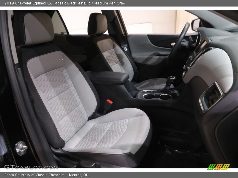 Mosaic Black Metallic / Medium Ash Gray 2019 Chevrolet Equinox LS