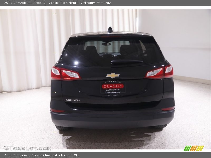 Mosaic Black Metallic / Medium Ash Gray 2019 Chevrolet Equinox LS