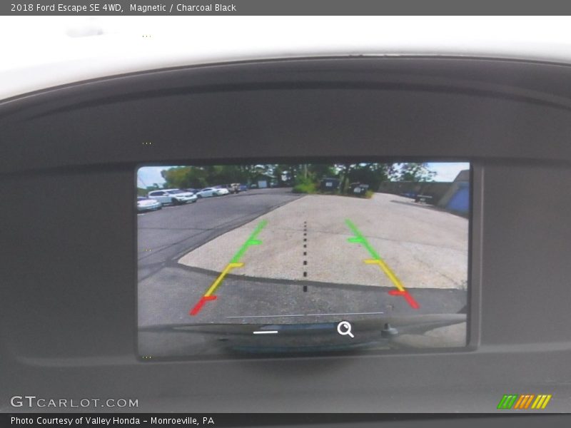 Magnetic / Charcoal Black 2018 Ford Escape SE 4WD