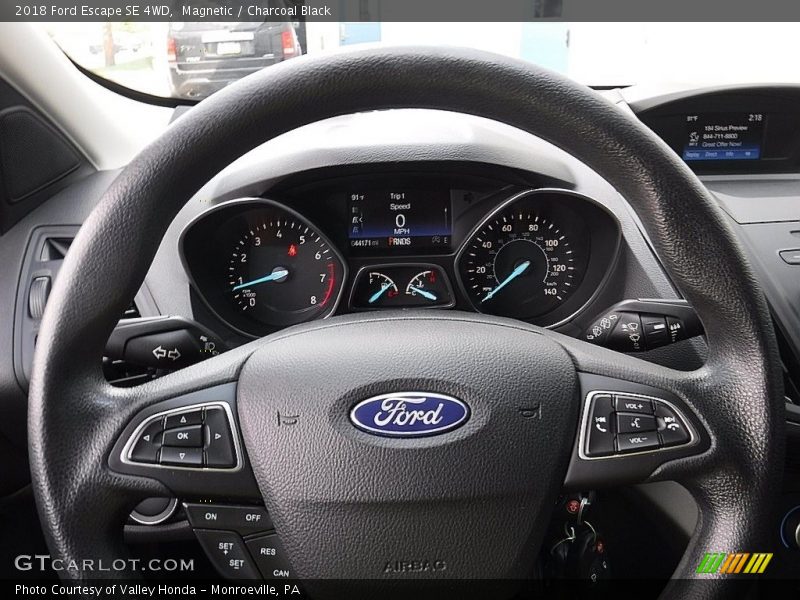 Magnetic / Charcoal Black 2018 Ford Escape SE 4WD