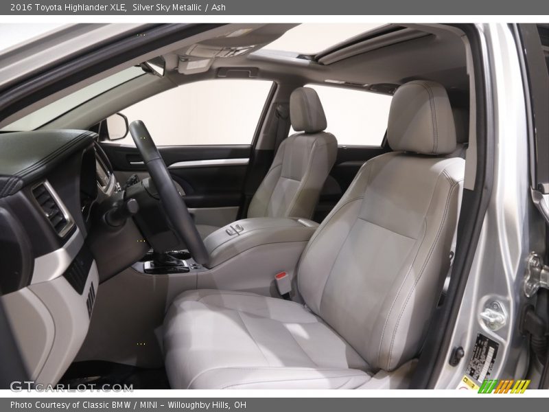 Silver Sky Metallic / Ash 2016 Toyota Highlander XLE