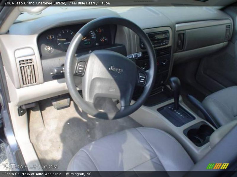 Steel Blue Pearl / Taupe 2004 Jeep Grand Cherokee Laredo