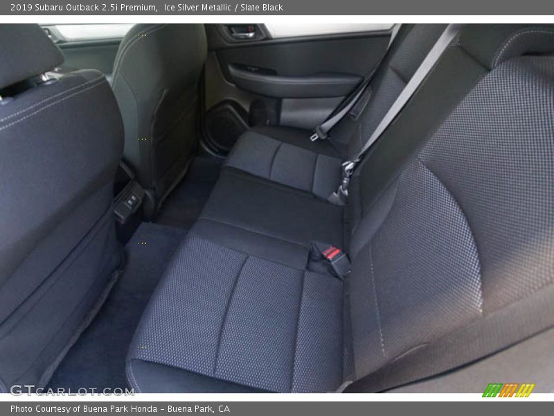 Ice Silver Metallic / Slate Black 2019 Subaru Outback 2.5i Premium