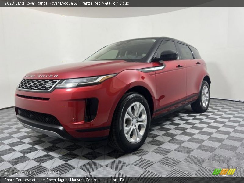 Firenze Red Metallic / Cloud 2023 Land Rover Range Rover Evoque S