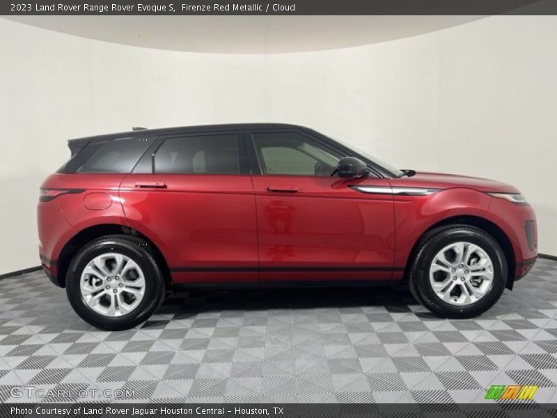 Firenze Red Metallic / Cloud 2023 Land Rover Range Rover Evoque S