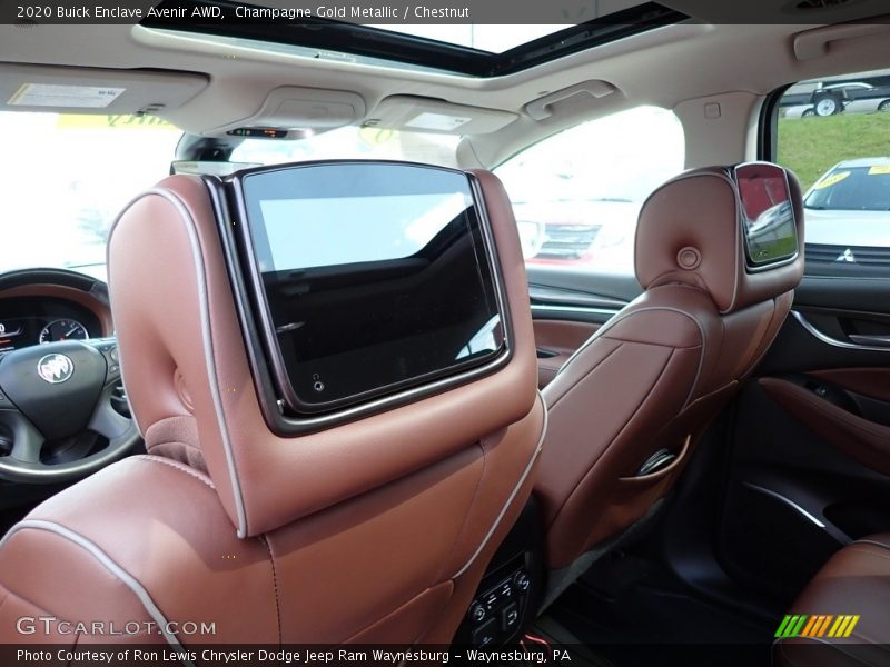 Champagne Gold Metallic / Chestnut 2020 Buick Enclave Avenir AWD