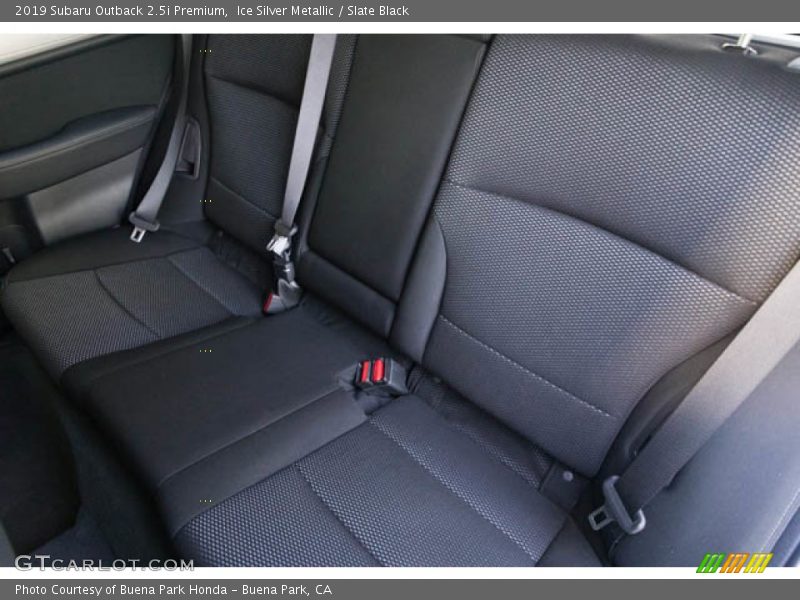 Ice Silver Metallic / Slate Black 2019 Subaru Outback 2.5i Premium