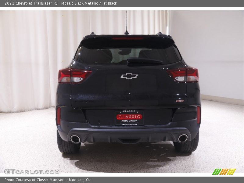 Mosaic Black Metallic / Jet Black 2021 Chevrolet TrailBlazer RS