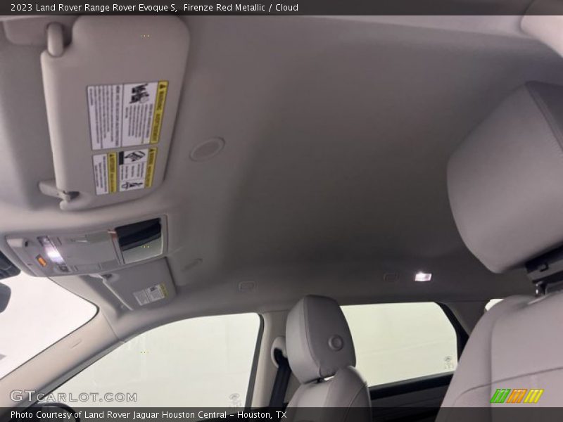 Firenze Red Metallic / Cloud 2023 Land Rover Range Rover Evoque S