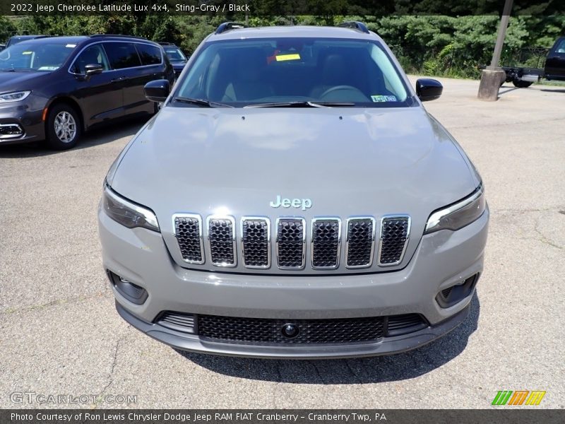 Sting-Gray / Black 2022 Jeep Cherokee Latitude Lux 4x4