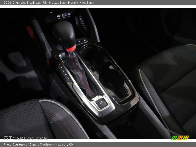 Mosaic Black Metallic / Jet Black 2021 Chevrolet TrailBlazer RS