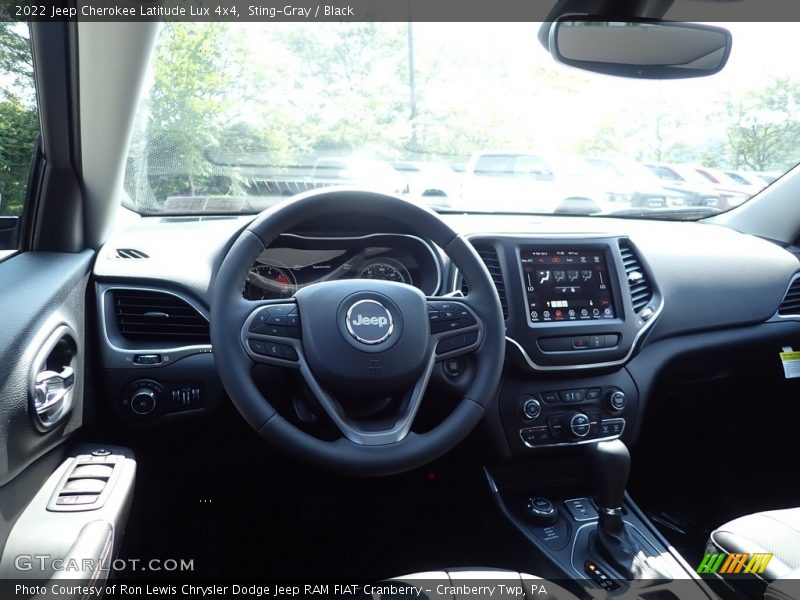 Sting-Gray / Black 2022 Jeep Cherokee Latitude Lux 4x4