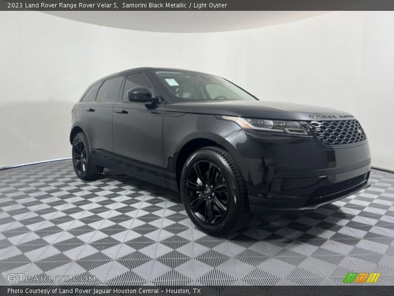 Santorini Black Metallic / Light Oyster 2023 Land Rover Range Rover Velar S