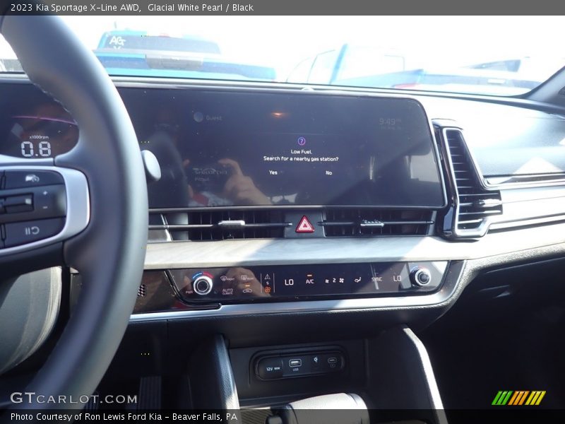 Glacial White Pearl / Black 2023 Kia Sportage X-Line AWD