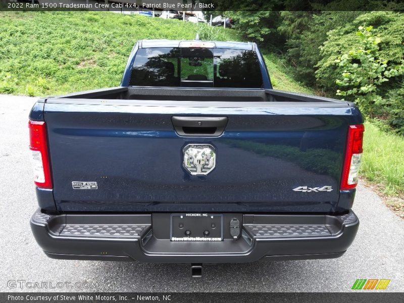 Patriot Blue Pearl / Black 2022 Ram 1500 Tradesman Crew Cab 4x4