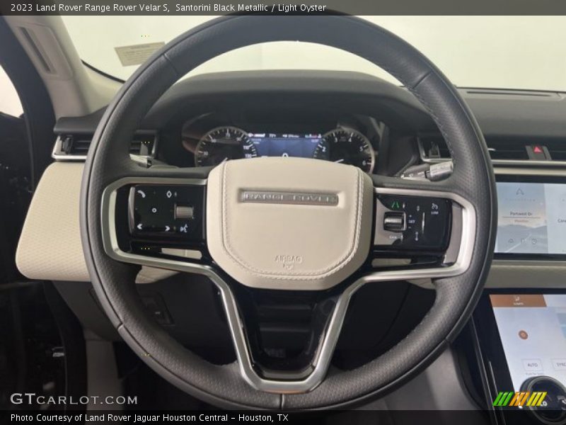 Santorini Black Metallic / Light Oyster 2023 Land Rover Range Rover Velar S