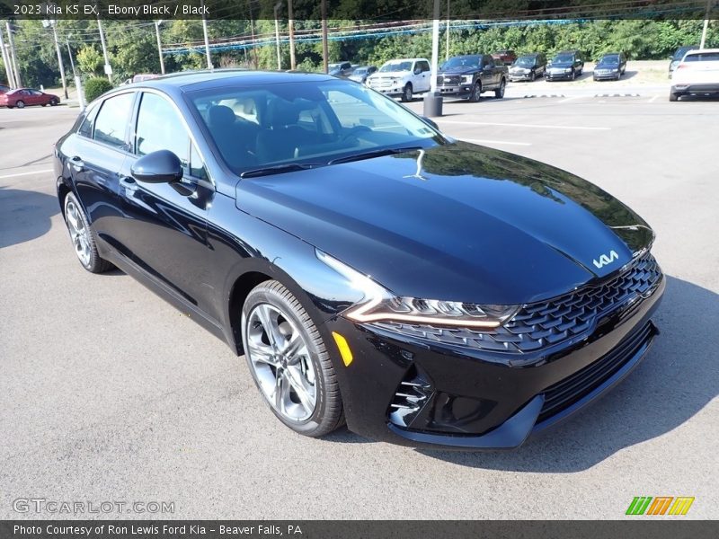 Front 3/4 View of 2023 K5 EX