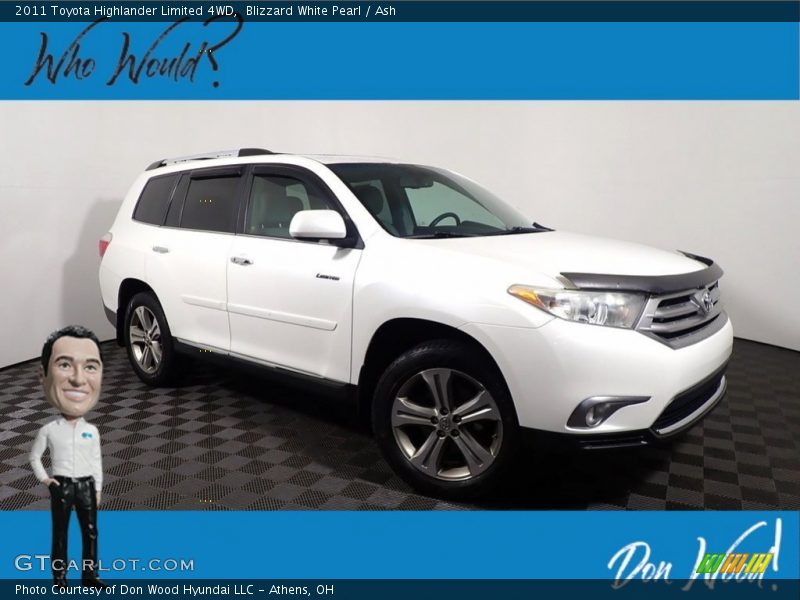 Blizzard White Pearl / Ash 2011 Toyota Highlander Limited 4WD