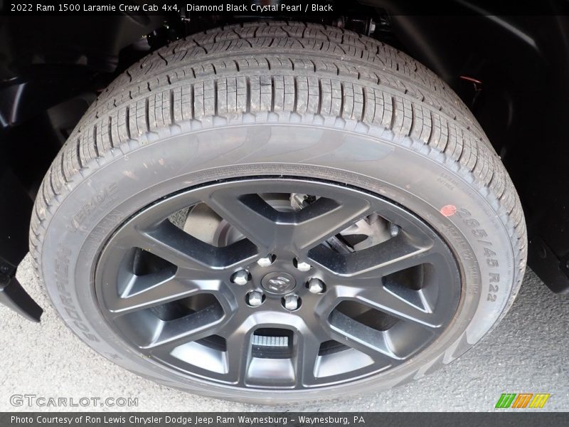 Diamond Black Crystal Pearl / Black 2022 Ram 1500 Laramie Crew Cab 4x4