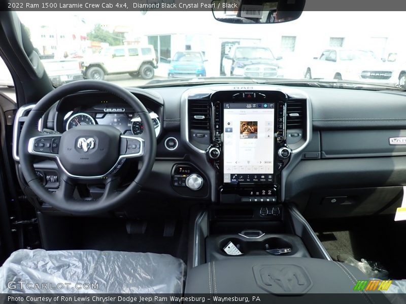 Diamond Black Crystal Pearl / Black 2022 Ram 1500 Laramie Crew Cab 4x4