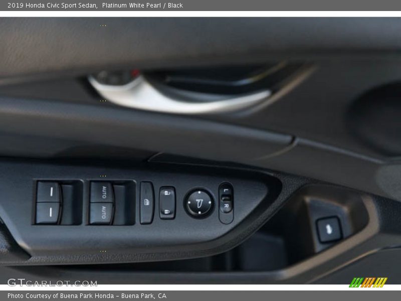 Platinum White Pearl / Black 2019 Honda Civic Sport Sedan