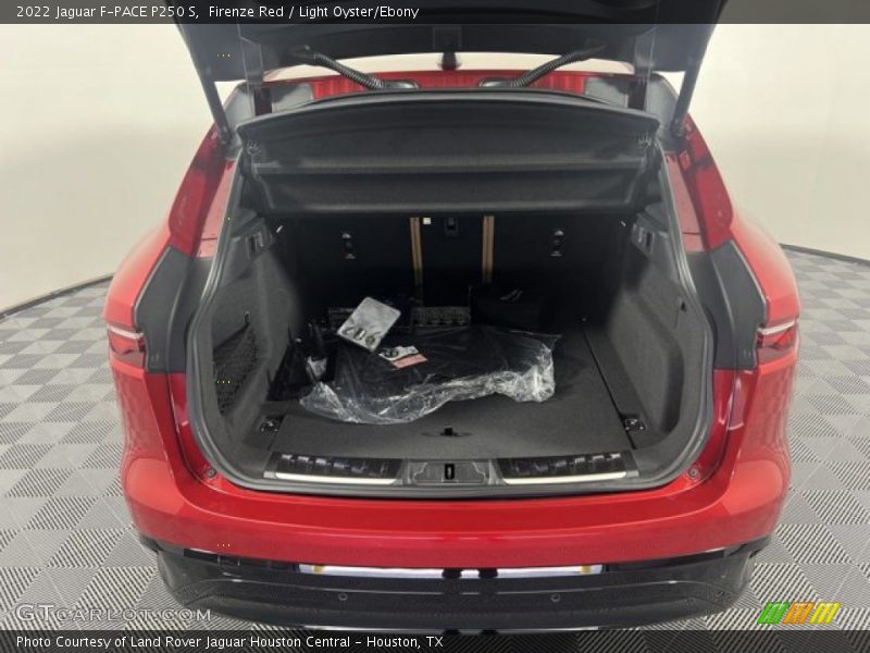 Firenze Red / Light Oyster/Ebony 2022 Jaguar F-PACE P250 S