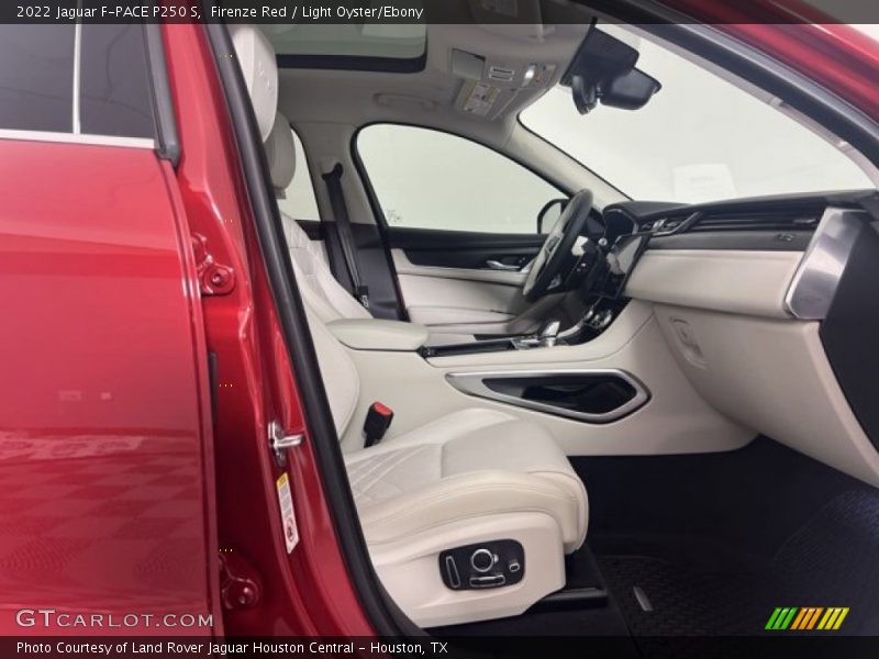 Firenze Red / Light Oyster/Ebony 2022 Jaguar F-PACE P250 S
