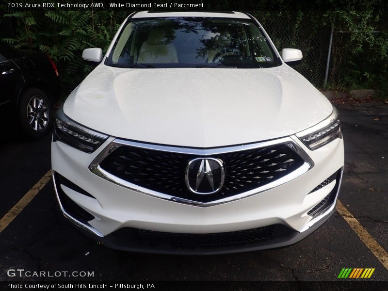 White Diamond Pearl / Parchment 2019 Acura RDX Technology AWD