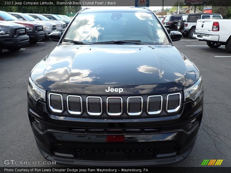 Diamond Black Crystal Pearl / Black 2022 Jeep Compass Latitude