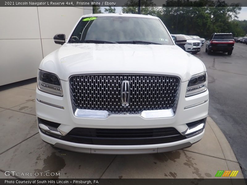 Pristine White / Ebony 2021 Lincoln Navigator L Reserve 4x4
