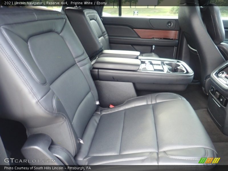 Rear Seat of 2021 Navigator L Reserve 4x4