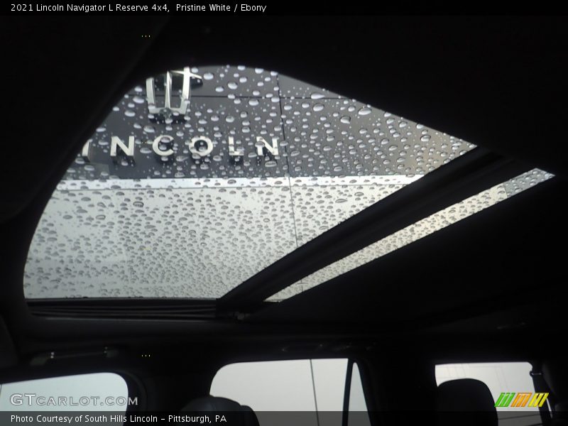 Pristine White / Ebony 2021 Lincoln Navigator L Reserve 4x4