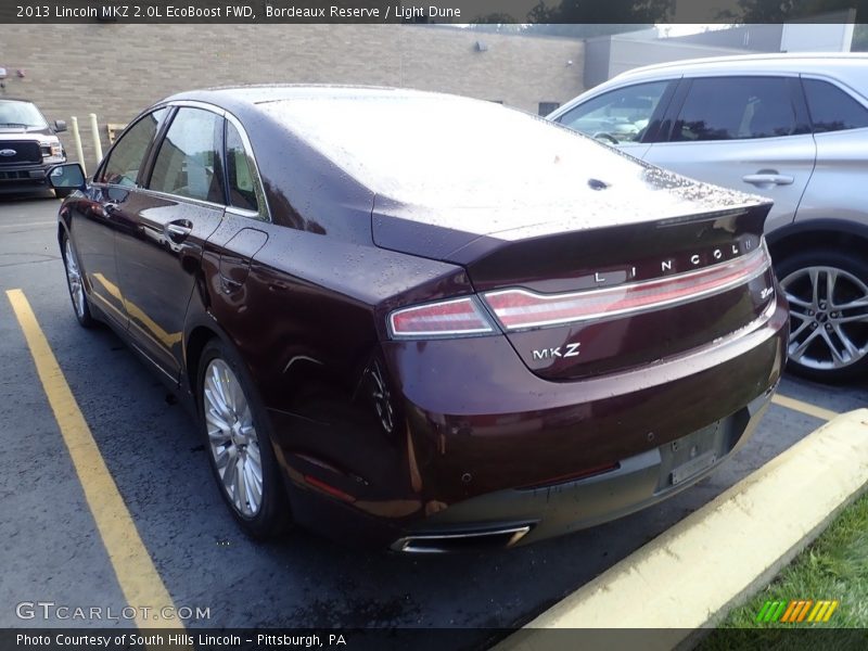 Bordeaux Reserve / Light Dune 2013 Lincoln MKZ 2.0L EcoBoost FWD