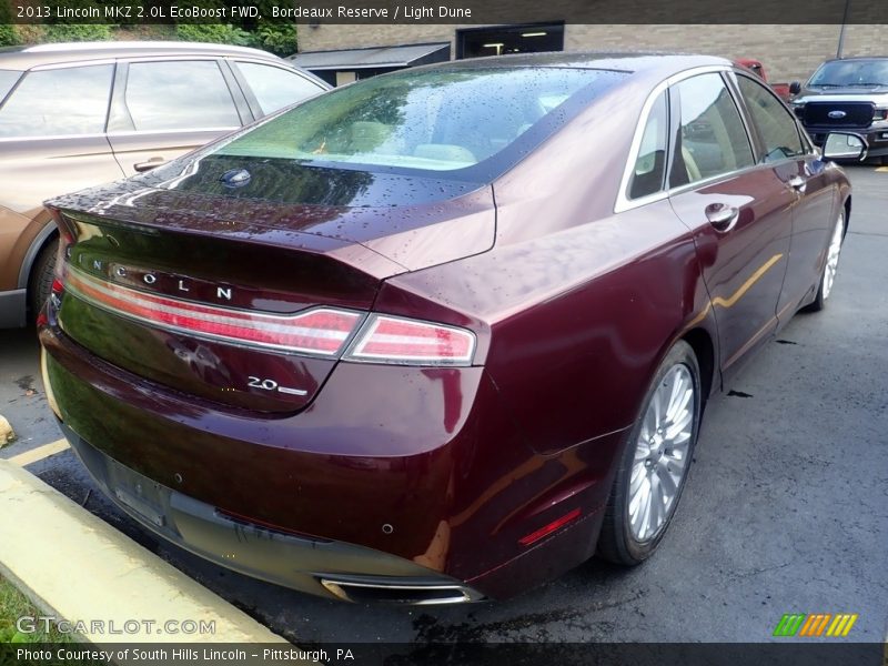 Bordeaux Reserve / Light Dune 2013 Lincoln MKZ 2.0L EcoBoost FWD