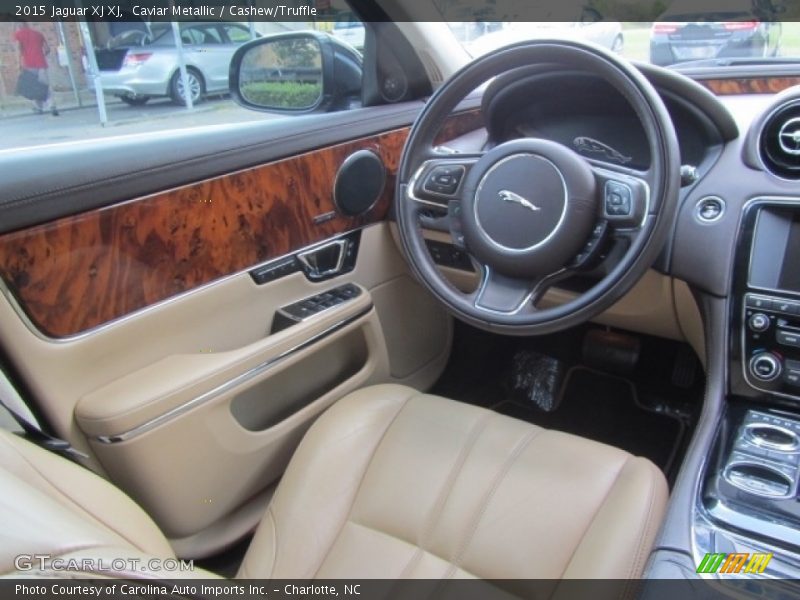 Front Seat of 2015 XJ XJ