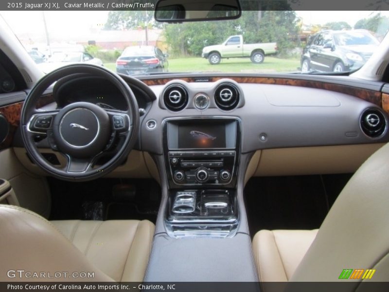 Dashboard of 2015 XJ XJ