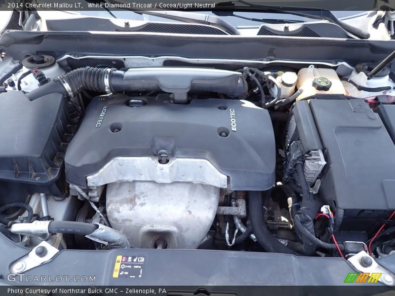 White Diamond Tricoat / Cocoa/Light Neutral 2014 Chevrolet Malibu LT