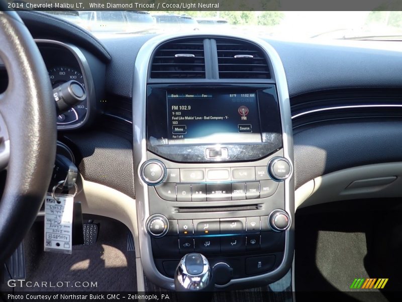 White Diamond Tricoat / Cocoa/Light Neutral 2014 Chevrolet Malibu LT