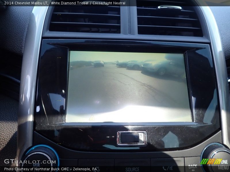 White Diamond Tricoat / Cocoa/Light Neutral 2014 Chevrolet Malibu LT