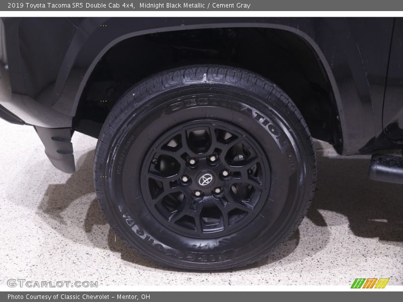 Midnight Black Metallic / Cement Gray 2019 Toyota Tacoma SR5 Double Cab 4x4