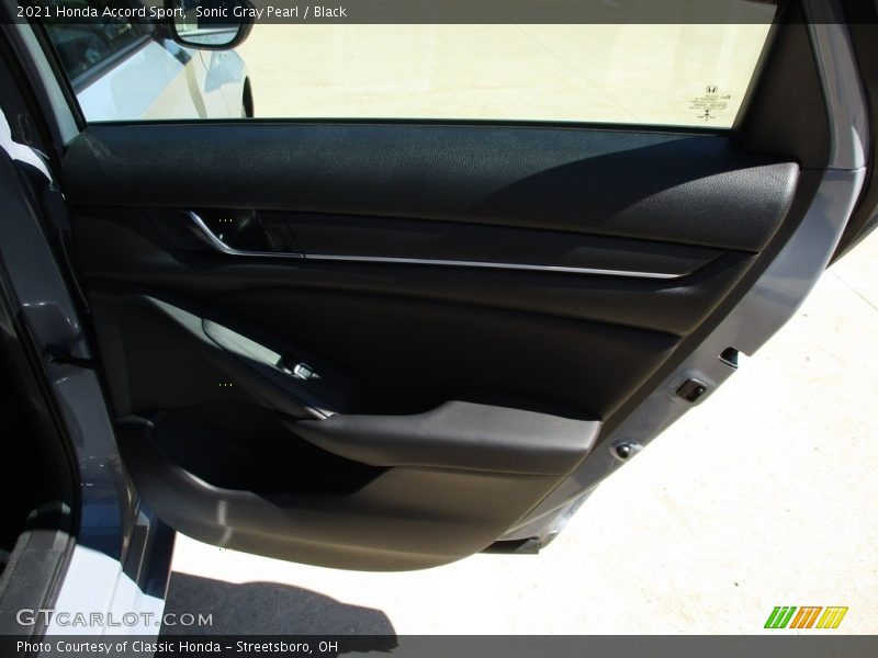 Sonic Gray Pearl / Black 2021 Honda Accord Sport