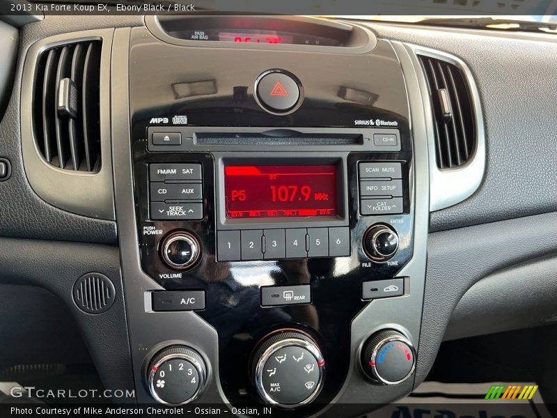 Controls of 2013 Forte Koup EX