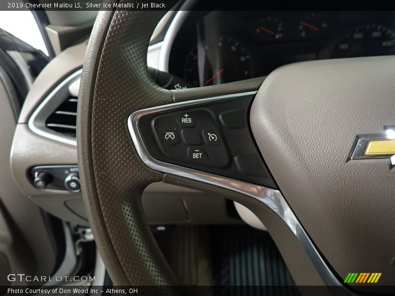 Silver Ice Metallic / Jet Black 2019 Chevrolet Malibu LS