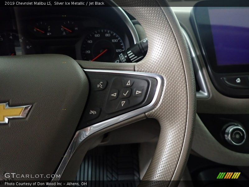 Silver Ice Metallic / Jet Black 2019 Chevrolet Malibu LS