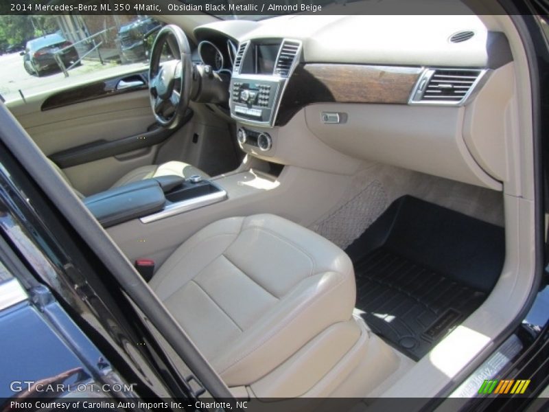 Obsidian Black Metallic / Almond Beige 2014 Mercedes-Benz ML 350 4Matic
