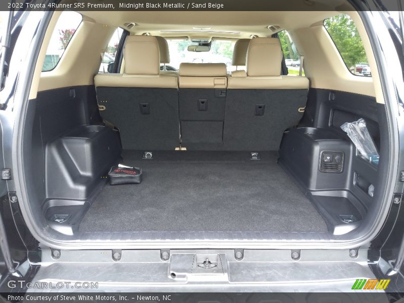  2022 4Runner SR5 Premium Trunk