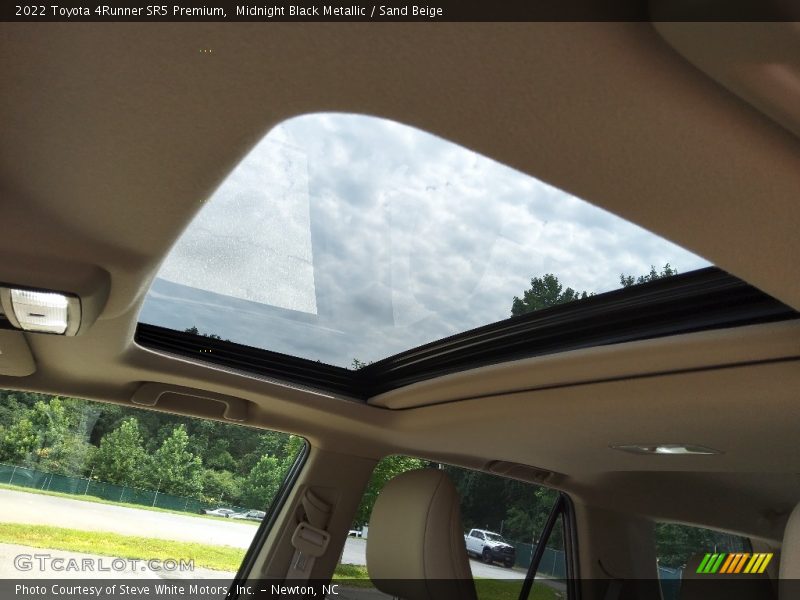 Sunroof of 2022 4Runner SR5 Premium