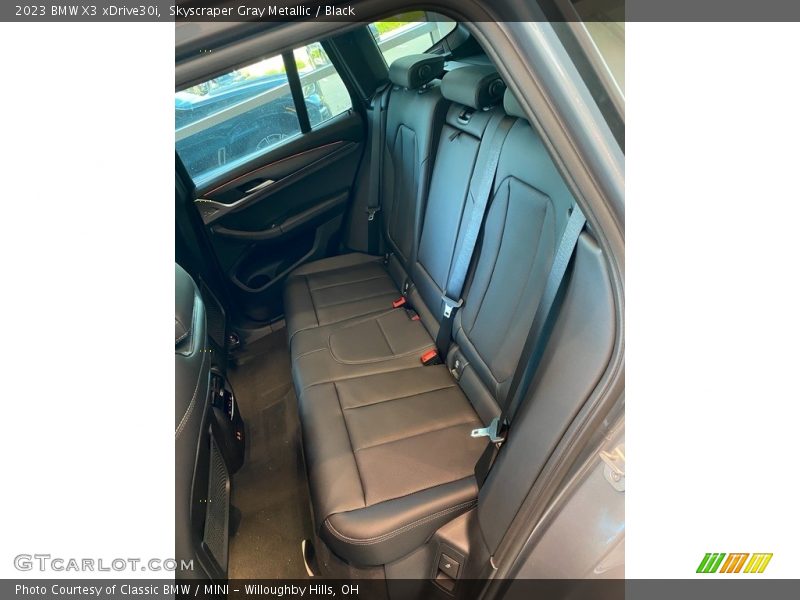 Skyscraper Gray Metallic / Black 2023 BMW X3 xDrive30i