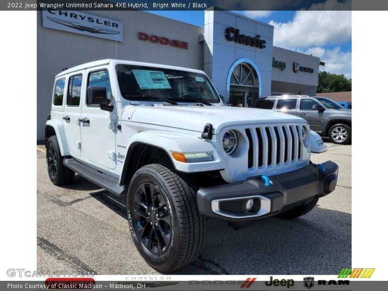 Bright White / Black 2022 Jeep Wrangler Unlimited Sahara 4XE Hybrid
