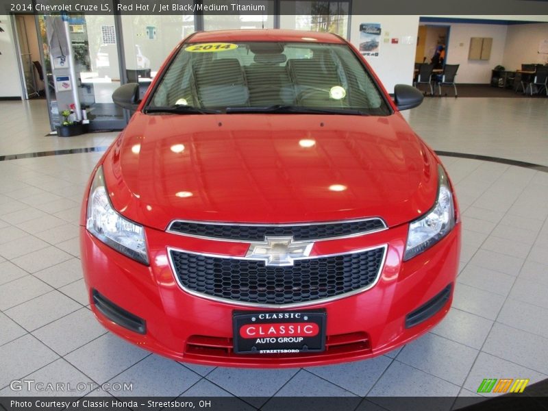 Red Hot / Jet Black/Medium Titanium 2014 Chevrolet Cruze LS